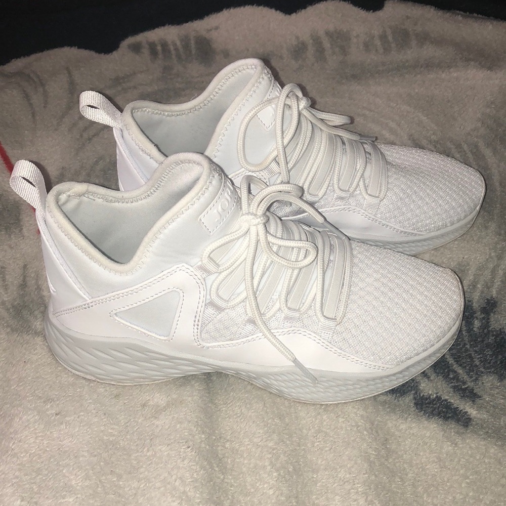Nike Jordan Formula 23 Sneakers